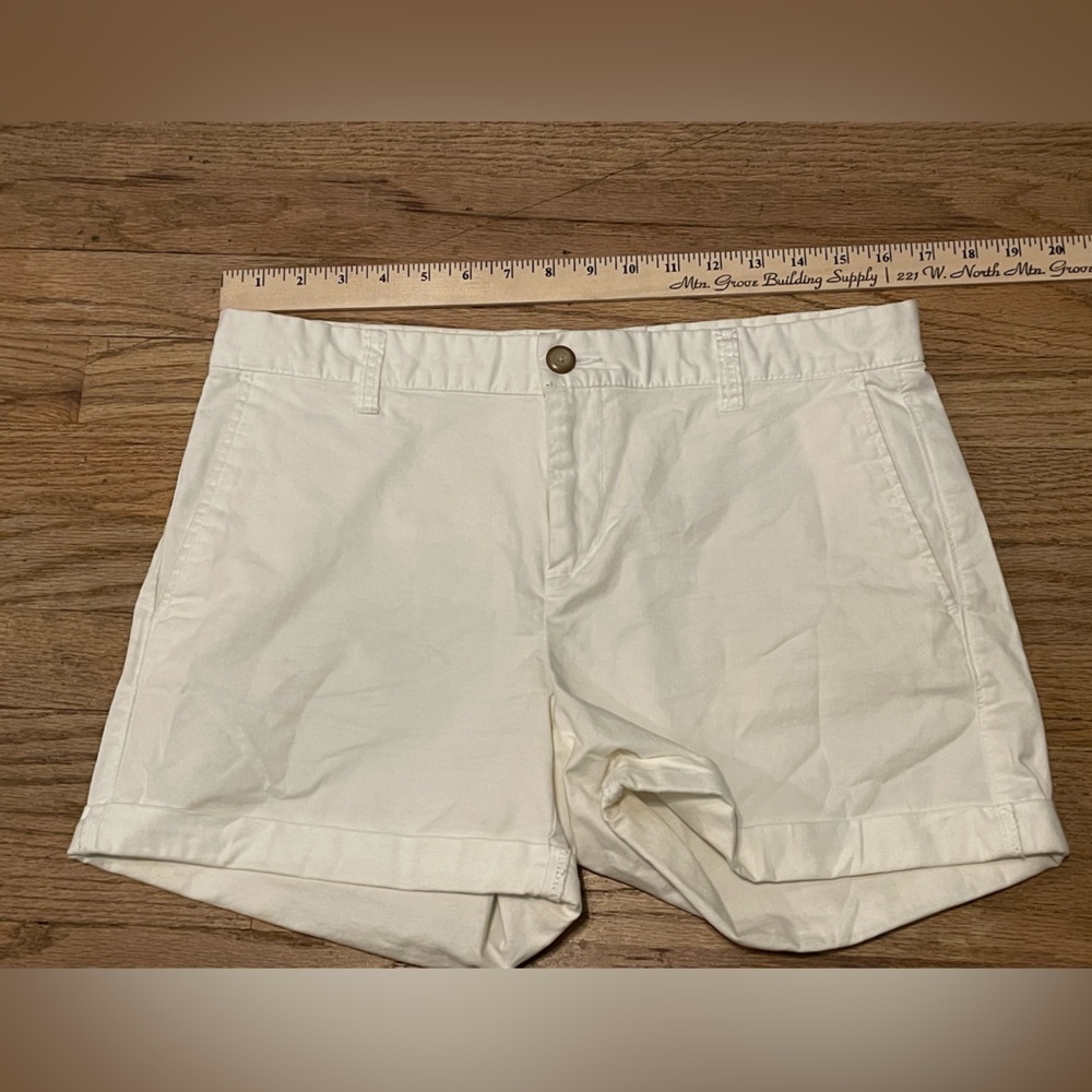 Shorts size 6 khaki chino‎ white shorts